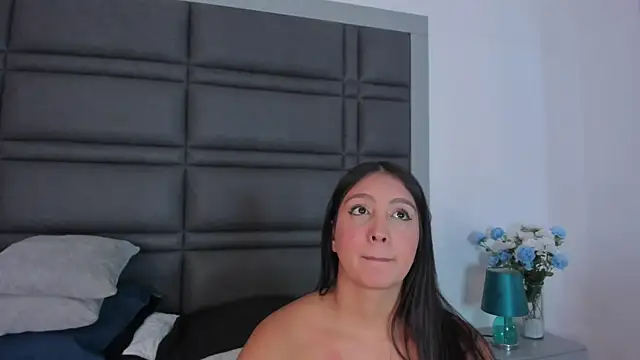 Snapshot of AmaranttayLunay chatting on 04/01/26, 02:58 AmaranttayLunay online show from 04/01/26, 02:58