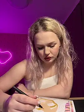 Snapshot of keeeessyyy chatting on 03/26/26, 04:23 keeeessyyy online show from 03/26/26, 04:23