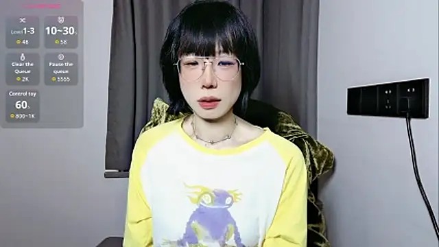 Snapshot of lin_lin_520_520 chatting on 04/12/26, 08:41 lin lin 520 520 online show from 04/12/26, 08:41