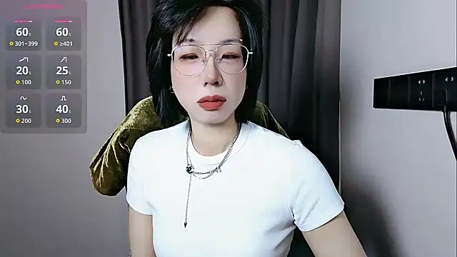 Snapshot of lin_lin_520_520 chatting on 04/27/26, 07:50 lin lin 520 520 online show from 04/27/26, 07:50