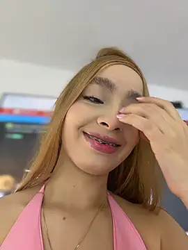 Snapshot of Isabella_gaviria chatting on 03/21/26, 10:57 Isabella gaviria online show from 03/21/26, 10:57