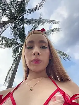 Snapshot of Isabella_gaviria chatting on 03/22/26, 08:45 Isabella gaviria online show from 03/22/26, 08:45