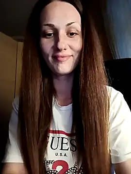 Snapshot of LunaCrystall chatting on 03/29/26, 04:29 LunaCrystall online show from 03/29/26, 04:29