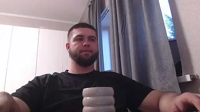 Snapshot of Ar4eewal chatting on 04/16/26, 03:24 Ar4eewal online show from 04/16/26, 03:24