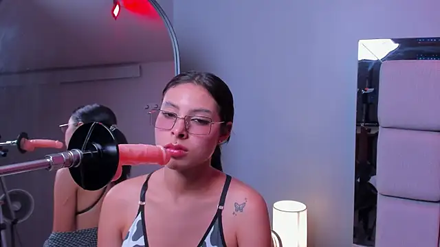 Snapshot of Lia_owenss chatting on 03/14/26, 07:19 Lia owenss online show from 03/14/26, 07:19