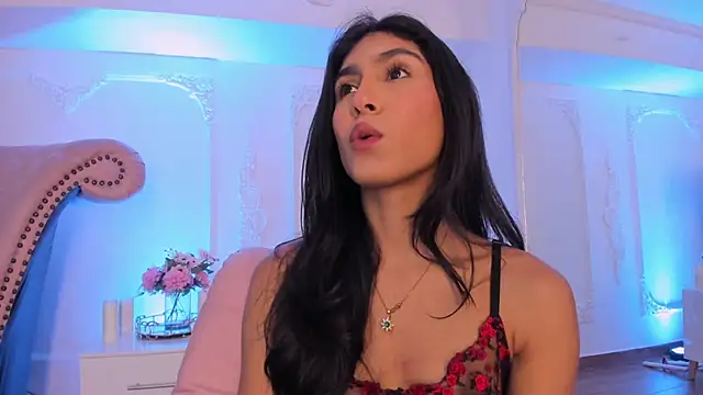 Snapshot of LucianaBlanco_ chatting on 03/16/26, 08:57 LucianaBlanco online show from 03/16/26, 08:57