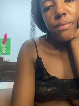 Snapshot of Brenda_hot27 chatting on 06/17/26, 09:27 Brenda hot27 online show from 06/17/26, 09:27