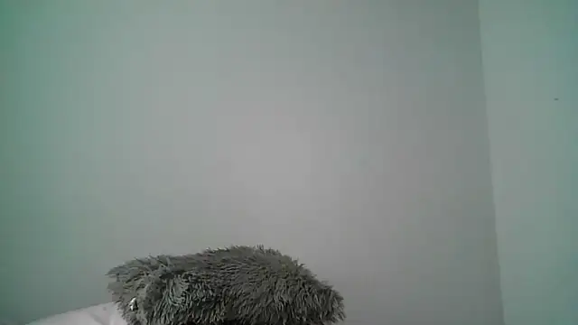 Snapshot of yanick931 chatting on 04/04/26, 02:25 yanick931 online show from 04/04/26, 02:25