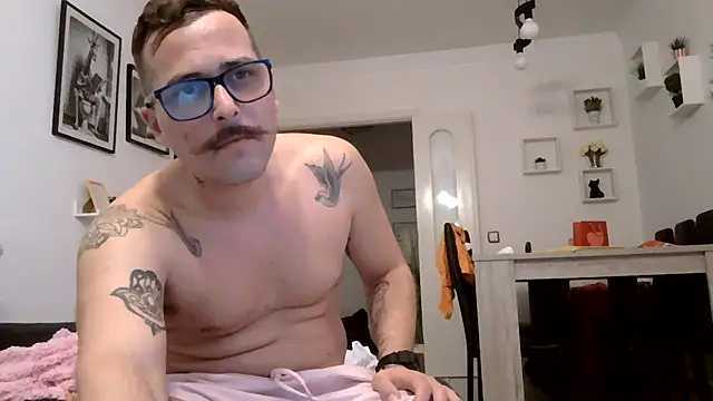 Snapshot of yanick931 chatting on 05/23/26, 11:09 yanick931 online show from 05/23/26, 11:09