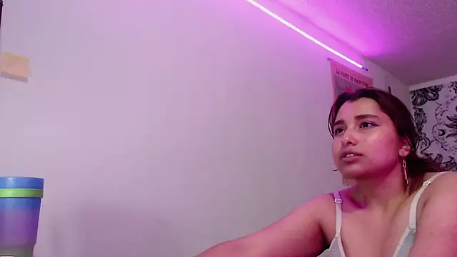 lava girl3 online show from 03/18/26, 09:34