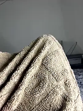 Snapshot of ines_chaude78 chatting on 03/25/26, 02:17 ines chaude78 online show from 03/25/26, 02:17