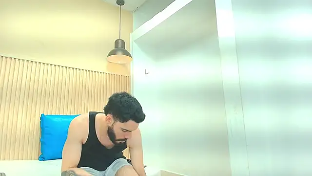 Snapshot of JEAN_LEWIS2 chatting on 03/16/26, 07:18 JEAN LEWIS2 online show from 03/16/26, 07:18