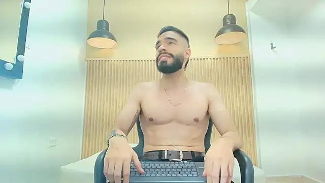 Snapshot of JEAN_LEWIS2 chatting on 03/26/26, 07:41 JEAN LEWIS2 online show from 03/26/26, 07:41