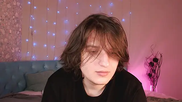 Snapshot of delalex chatting on 03/17/26, 08:45 delalex online show from 03/17/26, 08:45