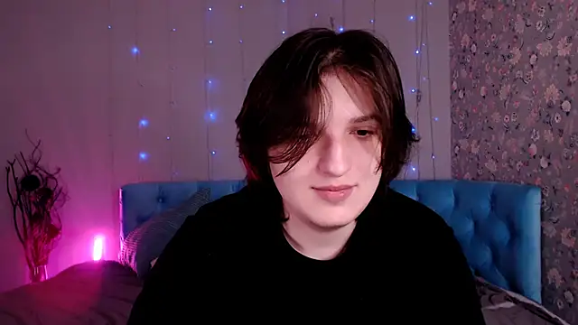 Snapshot of delalex chatting on 03/21/26, 09:40 delalex online show from 03/21/26, 09:40