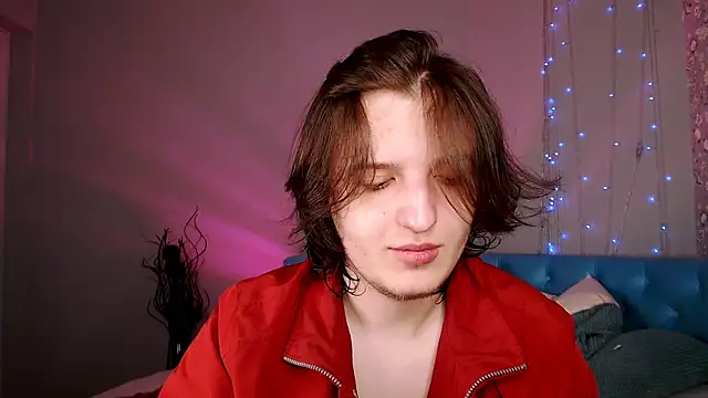 Snapshot of delalex chatting on 04/04/26, 06:33 delalex online show from 04/04/26, 06:33