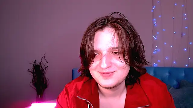 Snapshot of delalex chatting on 04/04/26, 07:55 delalex online show from 04/04/26, 07:55