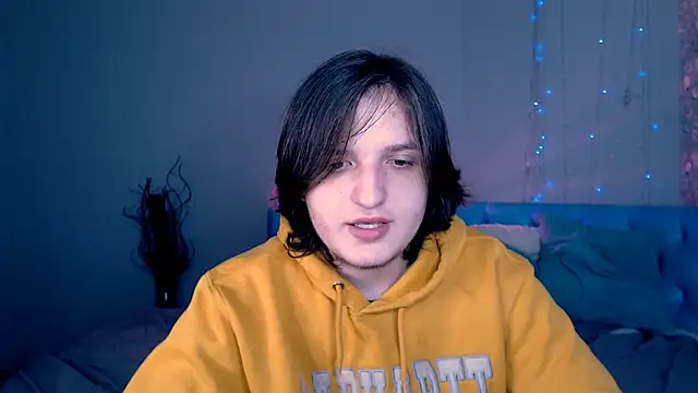 Snapshot of delalex chatting on 04/06/26, 04:46 delalex online show from 04/06/26, 04:46