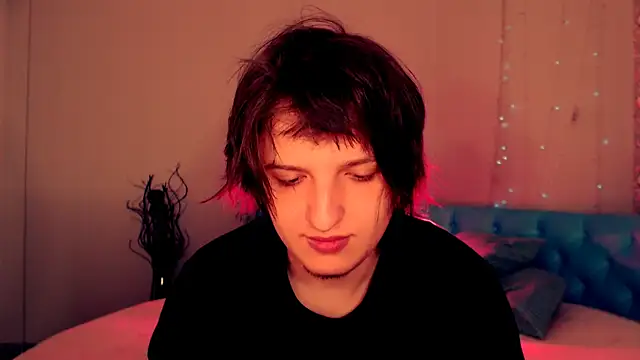 Snapshot of delalex chatting on 04/10/26, 09:25 delalex online show from 04/10/26, 09:25