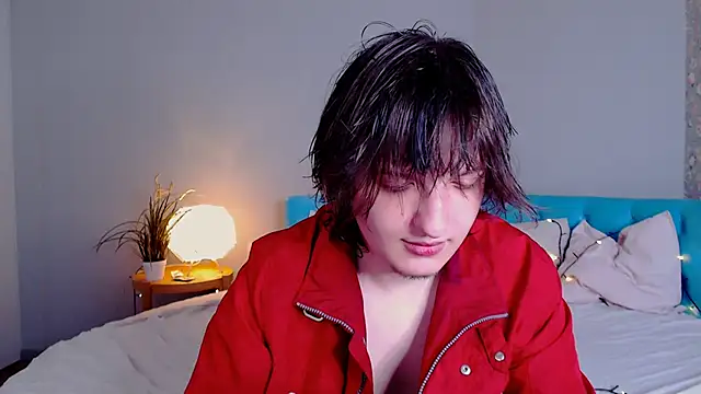 Snapshot of delalex chatting on 04/11/26, 10:03 delalex online show from 04/11/26, 10:03