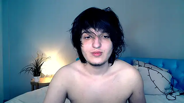 Snapshot of delalex chatting on 04/25/26, 12:24 delalex online show from 04/25/26, 12:24