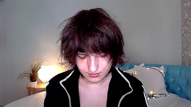 Snapshot of delalex chatting on 04/27/26, 02:26 delalex online show from 04/27/26, 02:26