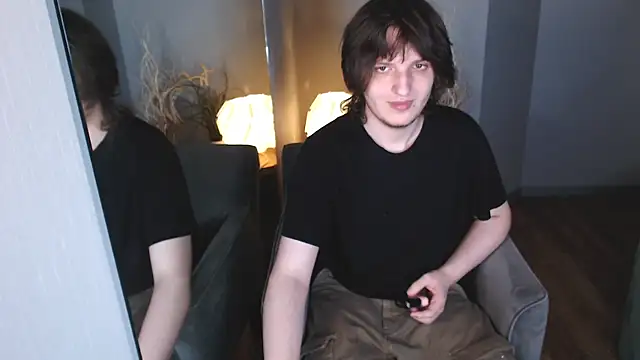 Snapshot of delalex chatting on 05/15/26, 11:45 delalex online show from 05/15/26, 11:45