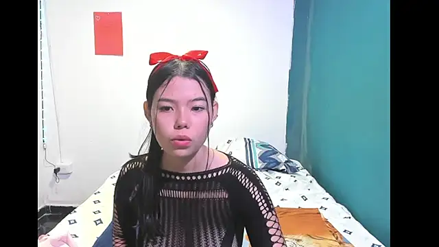 Draculaura X online show from 05/29/26, 01:53