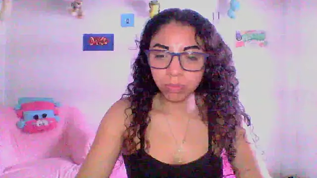 Snapshot of nataliesweet_22 chatting on 03/15/26, 05:41 nataliesweet 22 online show from 03/15/26, 05:41