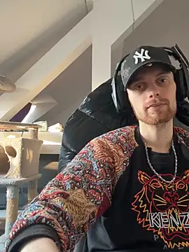 nomercy0807 online show from 03/18/26, 04:43