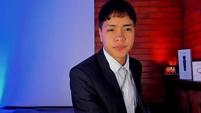 Snapshot of Lee_Colee chatting on 04/07/26, 11:26 Lee Colee online show from 04/07/26, 11:26