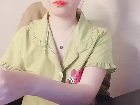 Snapshot of hunhun122 chatting on 03/14/26, 05:29 hunhun122 online show from 03/14/26, 05:29