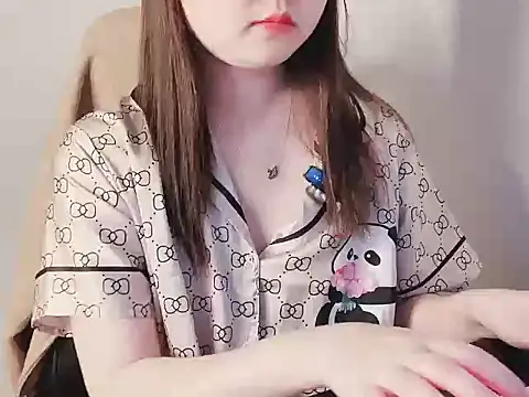 Snapshot of hunhun122 chatting on 03/24/26, 05:51 hunhun122 online show from 03/24/26, 05:51