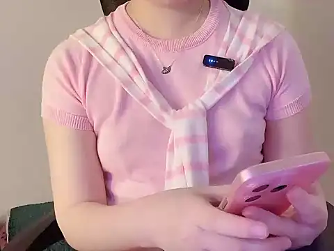 Snapshot of hunhun122 chatting on 04/09/26, 08:36 hunhun122 online show from 04/09/26, 08:36