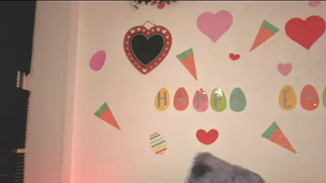 Snapshot of PaulaCutexs chatting on 03/29/26, 03:06 PaulaCutexs online show from 03/29/26, 03:06