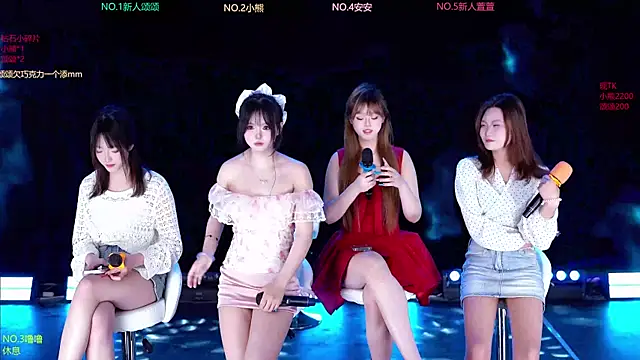 Snapshot of prettygirls-001 chatting on 03/17/26, 04:28 prettygirls-001 online show from 03/17/26, 04:28