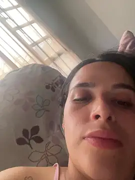 leila moretti online show from 04/26/26, 10:29