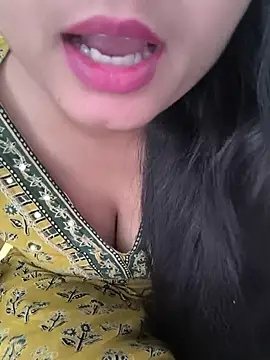 Snapshot of Jesmin_khan01 chatting on 07/31/26, 03:28 Jesmin khan01 online show from 07/31/26, 03:28