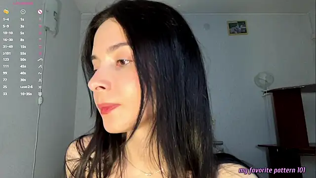 Snapshot of Mikytiki chatting on 04/08/26, 02:28 Mikytiki online show from 04/08/26, 02:28