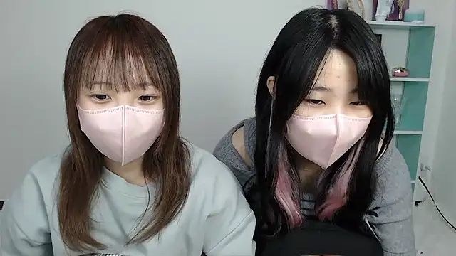 Snapshot of mayu_nyann chatting on 04/15/26, 09:27 mayu nyann online show from 04/15/26, 09:27