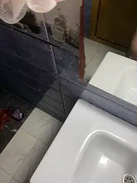 Snapshot of Achrafsad9i chatting on 03/30/26, 06:03 Achrafsad9i online show from 03/30/26, 06:03