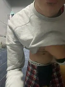 Snapshot of Achrafsad9i chatting on 03/31/26, 12:45 Achrafsad9i online show from 03/31/26, 12:45