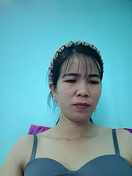 Snapshot of Geelio-playsx24 chatting on 03/19/26, 06:06 Geelio-playsx24 online show from 03/19/26, 06:06