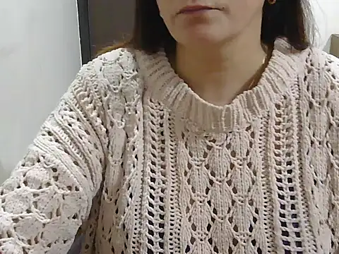 spicy Zara online show from 05/19/26, 04:41
