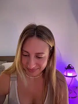 EvaRyen  online show from 07/04/26, 05:19