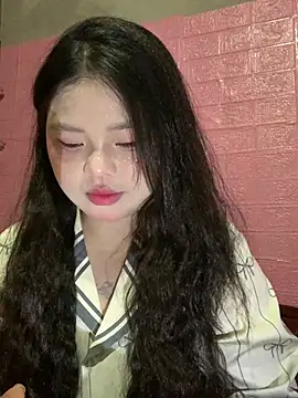 Snapshot of Motminhthoi chatting on 03/16/26, 12:31 Motminhthoi online show from 03/16/26, 12:31