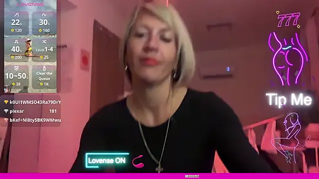 Snapshot of AtomBlondy chatting on 03/19/26, 08:02 AtomBlondy online show from 03/19/26, 08:02