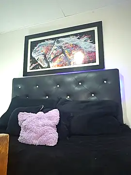 Snapshot of SabrinaWarren_ chatting on 03/26/26, 02:55 SabrinaWarren online show from 03/26/26, 02:55