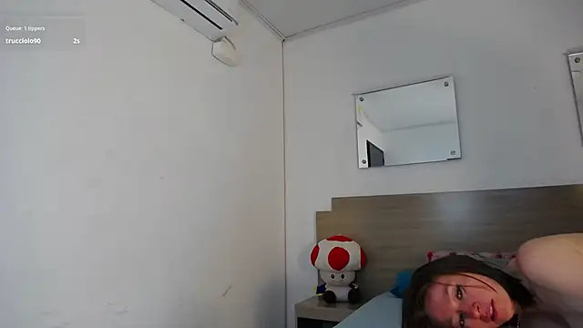 Ebony N Blonde online show from 04/21/26, 01:42