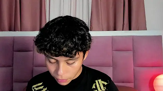 Snapshot of chico_medusa chatting on 05/11/26, 08:39 chico medusa online show from 05/11/26, 08:39